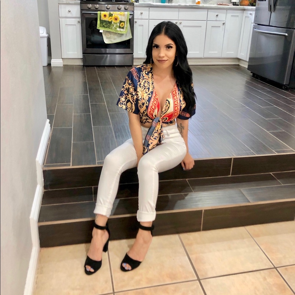 Cute stylish shirt material feels fresh